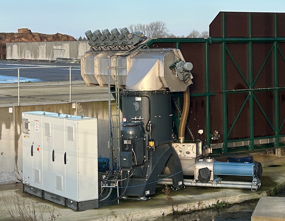 Bio-G Complete feed system: 120m3 feeder, 2 Available