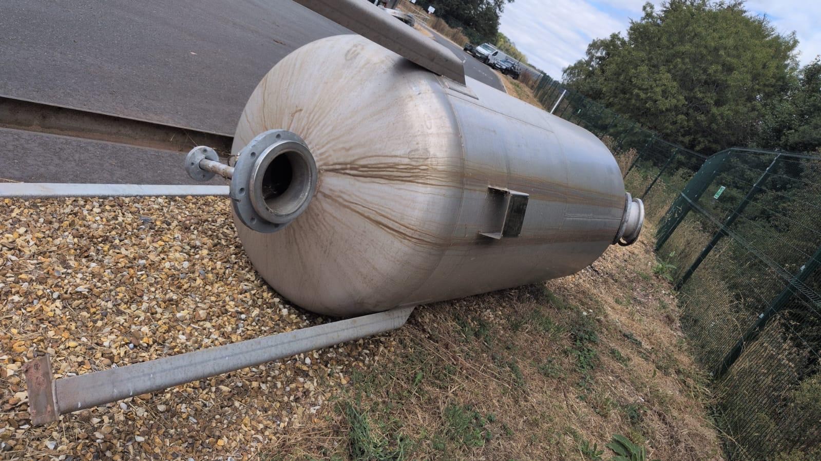 Stainless Steel Carbon Filter - 3m3 capacity - Excellent Condition