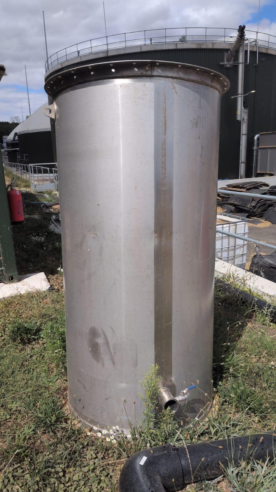Carbon Filter 2m3 capacity in stainless steel