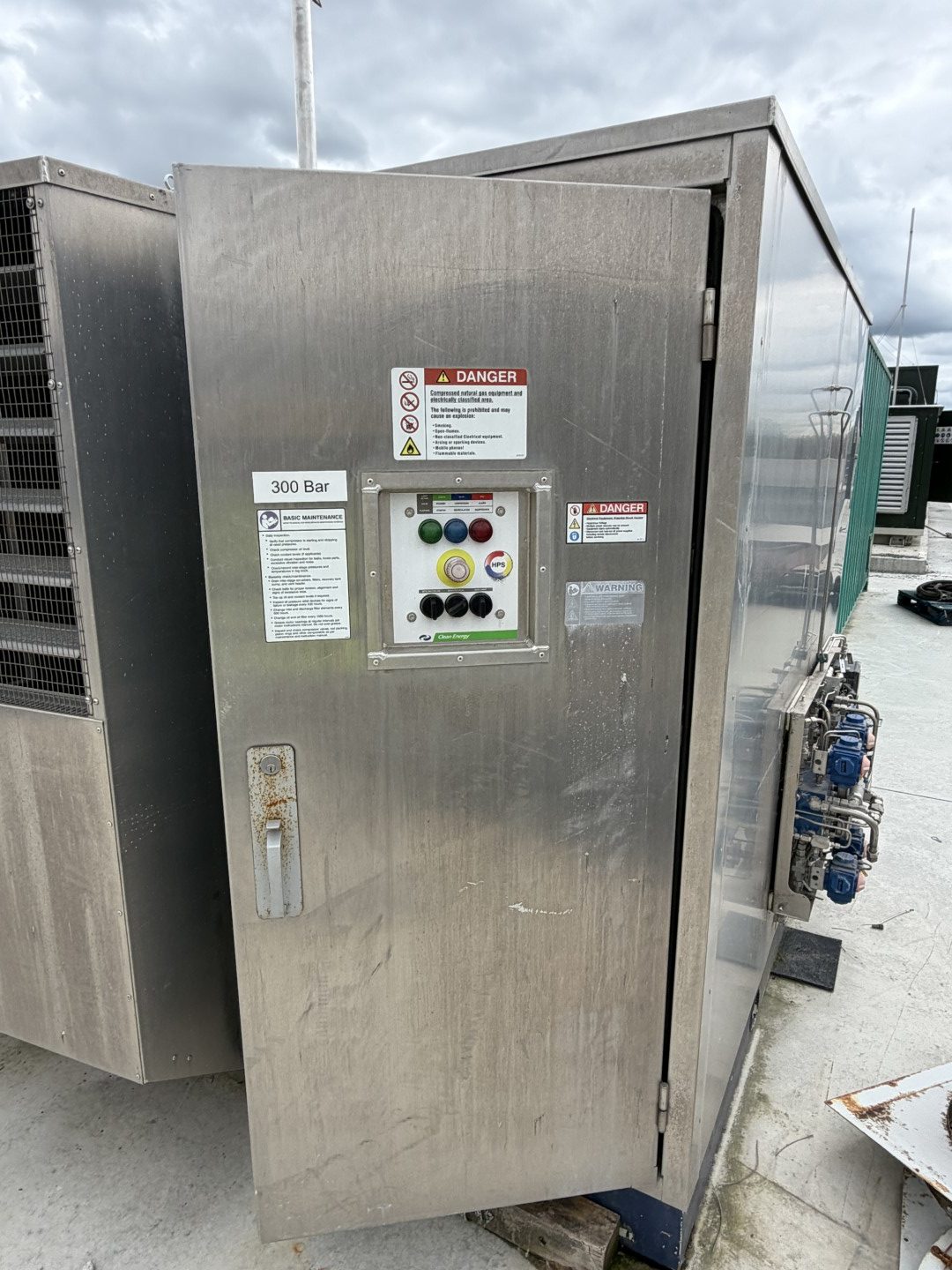 IMW CNG Compressor 680m3/hr with Control panel - Image 3