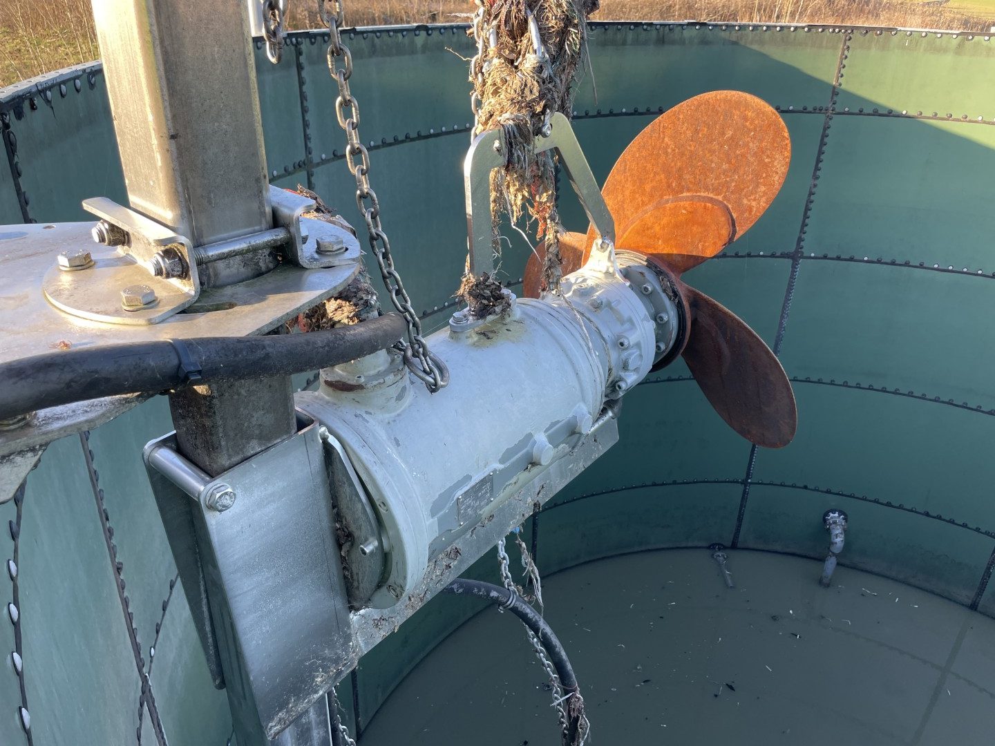 330m3 Permastore storage tank with internal Landia Mixer - Image 4