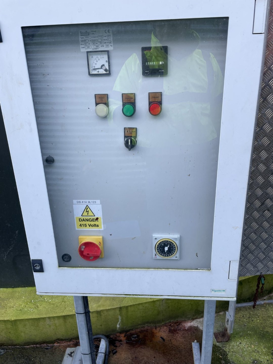 330m3 Permastore storage tank with internal Landia Mixer - Image 2