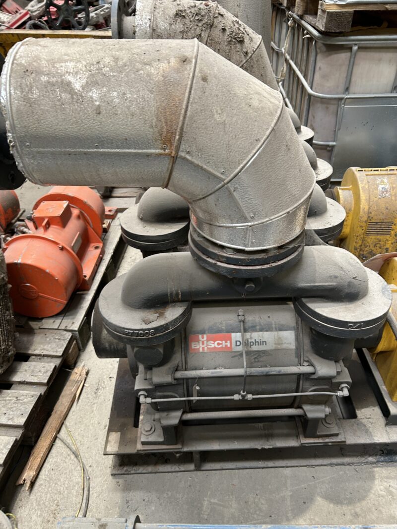Busch Dolphin LA 1157A Vacuum Pump - Image 5
