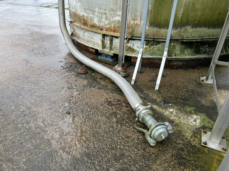 Liquid feed tank - 60,000litres, insulated on weigh cells - Image 5