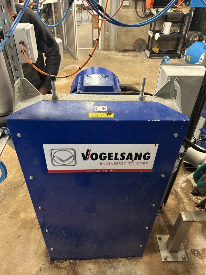 Vogelsang VX186-130Q Pump with Self priming boxes, 22kW - Stacked configuration - 2 Available - Image 4