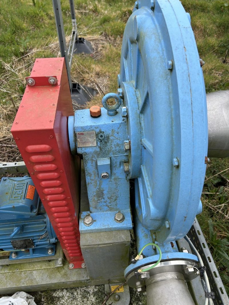 Utile U2000A Gas booster 4kW 1000m3/hr - Good condition - Image 4