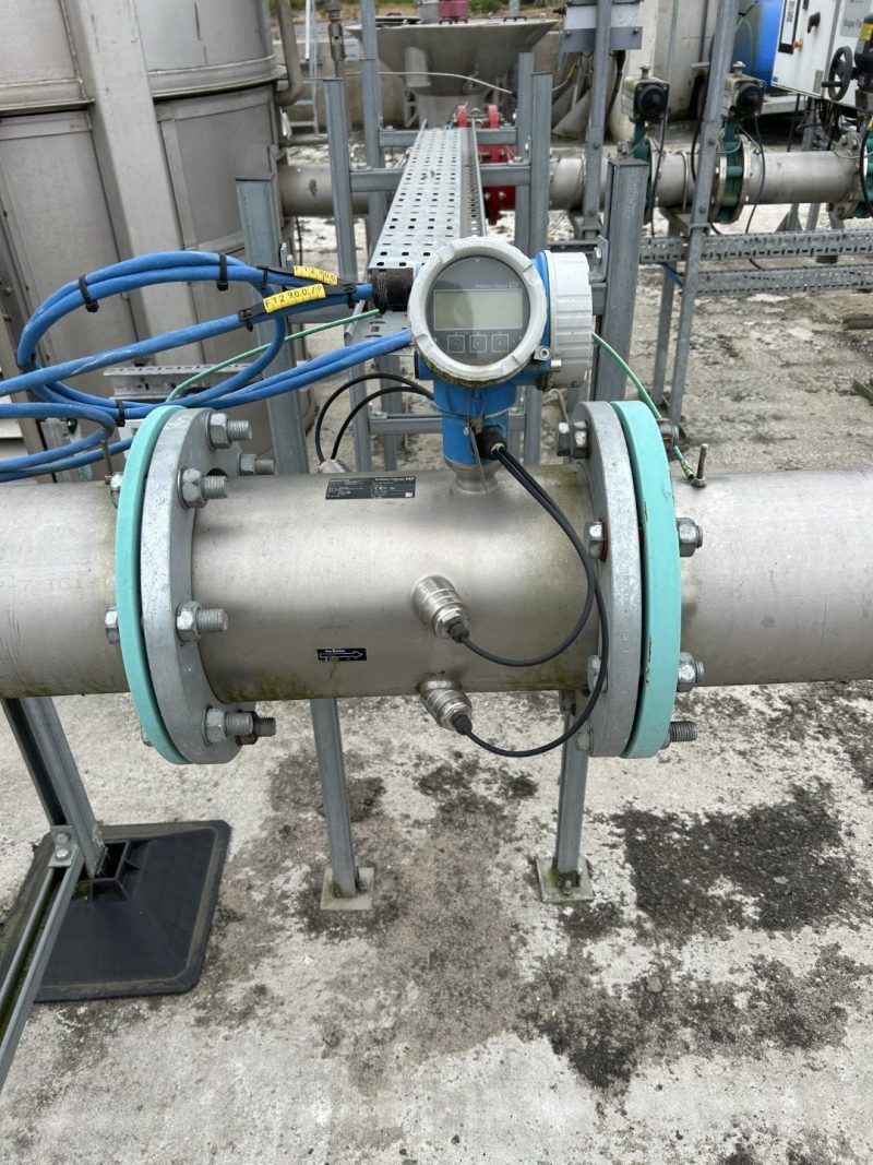 E&H Prosonic Flow B Gas flow meter DN200 - 2 Available
