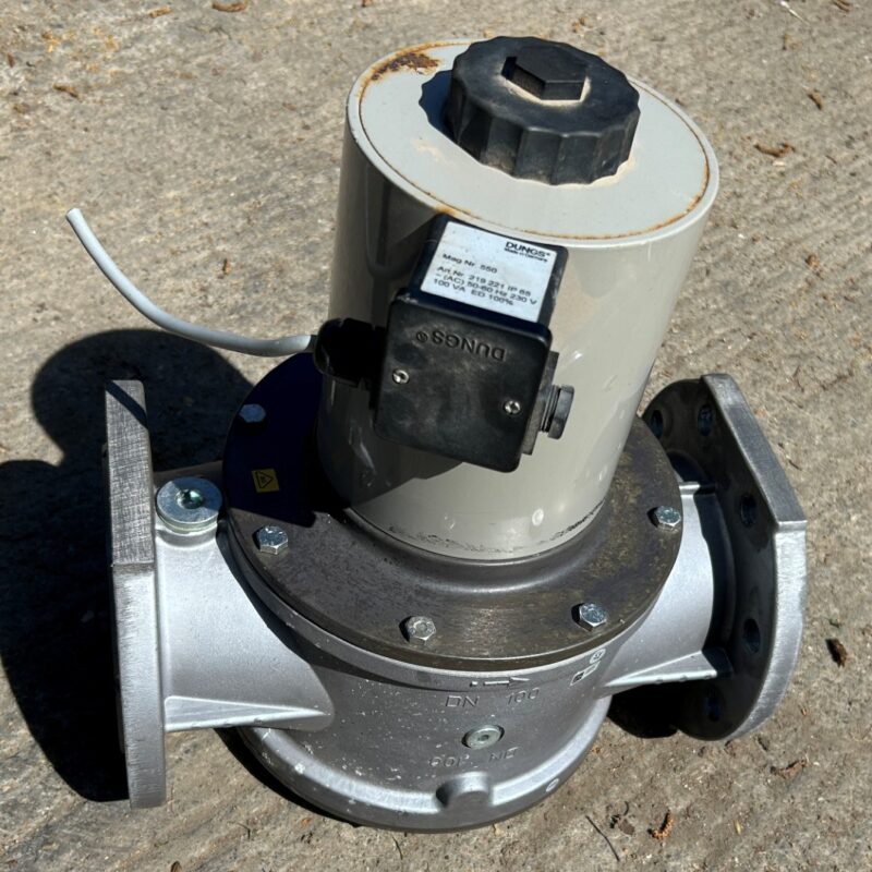 Dungs 240V Gas Solenoid Valve DN100 - MVD 2100/5 S02 SGV - Unused - 2 Available