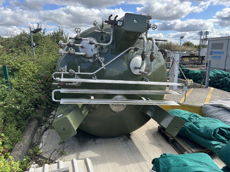 ASCO CO2 recovery plant 500Kg/hr including 2 x 28,000litre liquid storage tanks - NEVER USED - Image 3