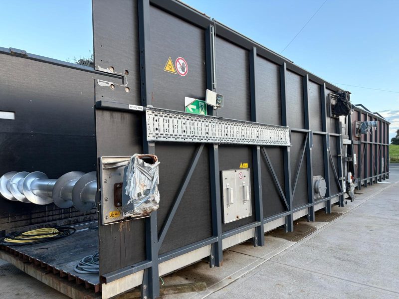 Bio-G Walking floor feeder - 40m3 - Excellent condition - 2 Available - Image 2