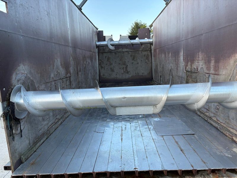 Bio-G Walking floor feeder - 40m3 - Excellent condition - 2 Available - Image 6