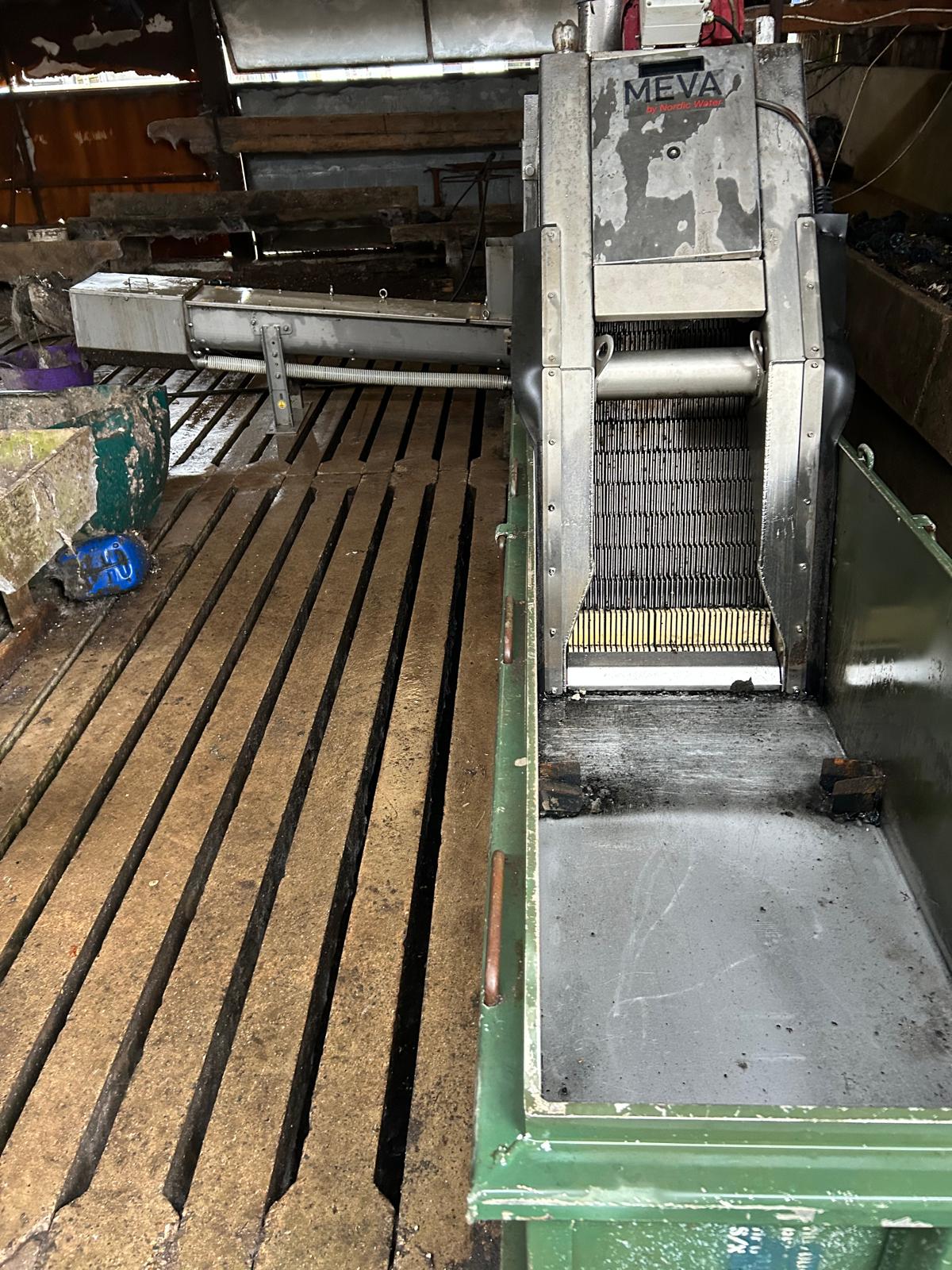 Meva Inlet screening system for debris removal - VGC