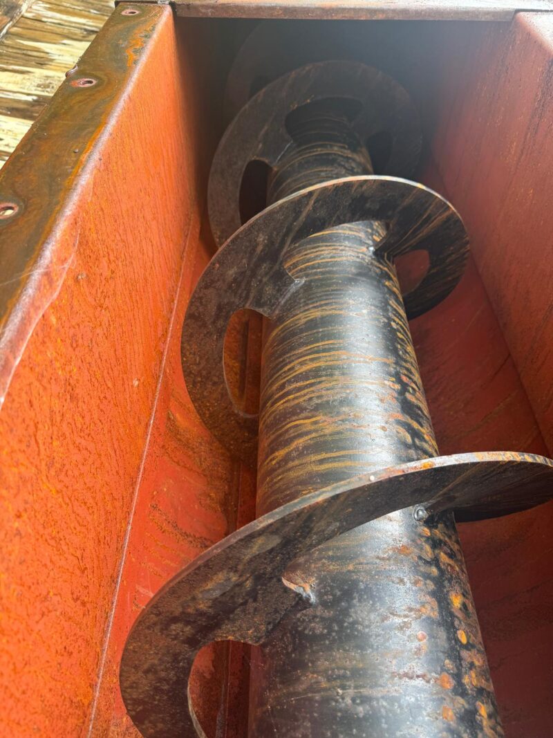 Screw Conveyor - 8.2m long, 4kW - NEVER USED - Image 7