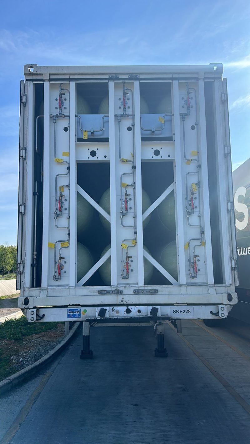 Pair of Umoe 40' MEGC units on skeleton trailers - Built 2022 - Image 8