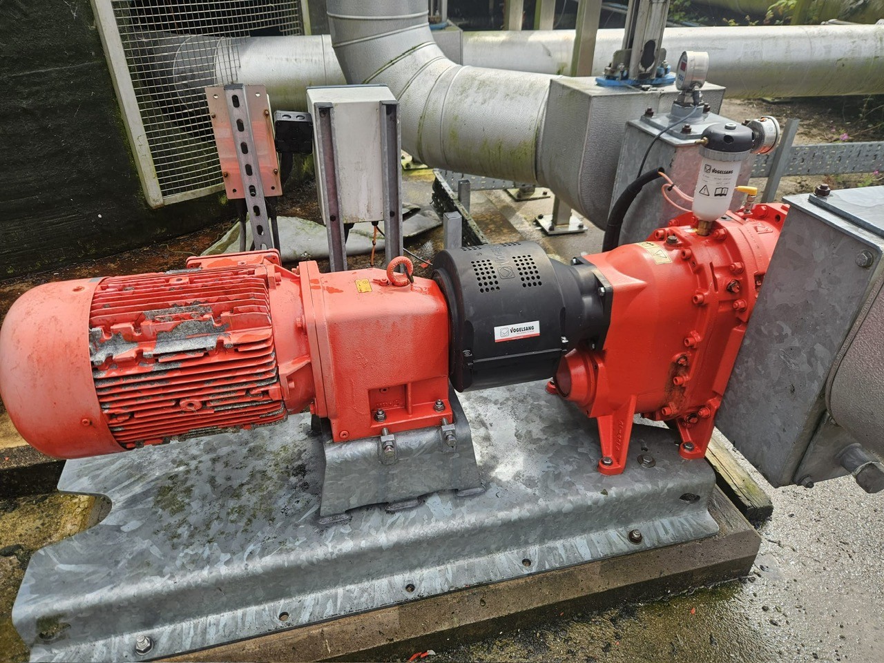 Vogelsang VX186-130Q Pump with Self priming boxes, 11kW